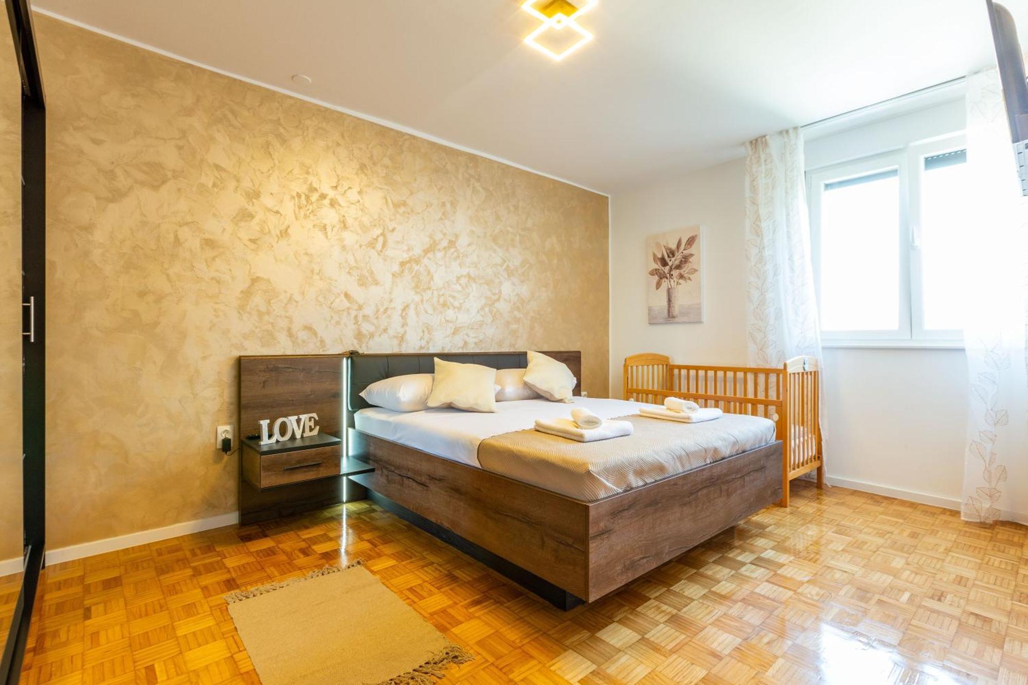 Apolon 2Bdr Apartment With Balcony Zadar Exterior foto
